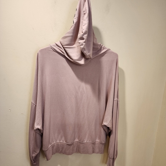 EXPRESS women's Pullover Hoddie Rose Relaxed fit V Neck Sweater size M - Picture 6 of 8